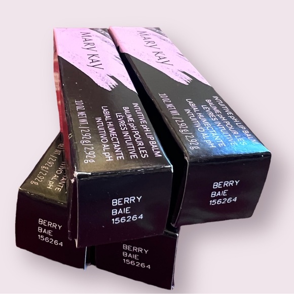 Mary Kay đź’śINTUITIVE ph LIP BALM Berry Bai NIB Lmtd Ed - Picture 2 of 2